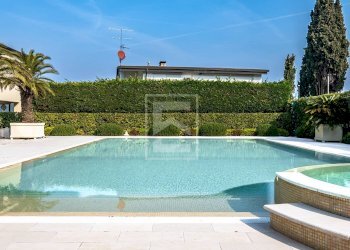 Hotel - Accommodation facility Via Tommaso dal Molin, Desenzano del Garda - photo 22