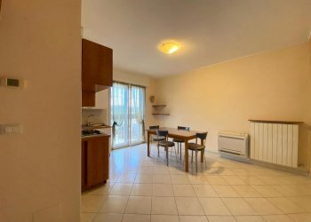 soggiorno cucina - Three-room apartment Via Cianastri 11, Borghetto Santo Spirito - photo 7