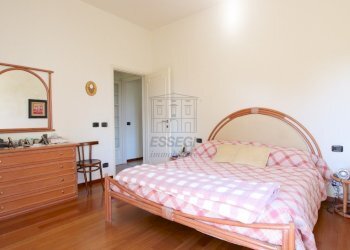 vendesi villa indipendente con giardino lucca IMG_ - Villa Via Sarzanese 4289, Lucca - foto 9