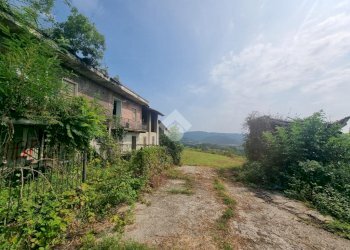 Rustic Strada gassino bardassano, Gassino Torinese - photo 4