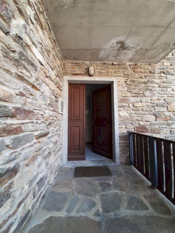 Facciata - Bilocale via Foppa, 5, Cosio Valtellino - foto 3