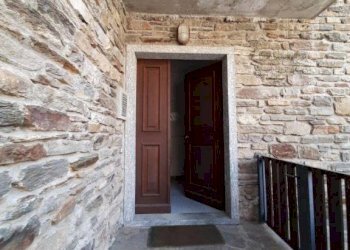 Facciata - Bilocale via Foppa, 5, Cosio Valtellino - foto 3