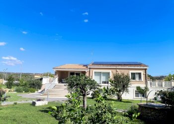 IMG_20240911_100557.jpg - Villa Siracusa - foto 28