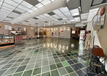 IMG_1402.JPG - Show room Via Amedeo Modigliani 10, Crevalcore - foto 2