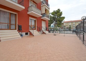 DSC_0316.jpg - Appartamento Via delle Palme 10, San Bartolomeo al Mare - foto 7