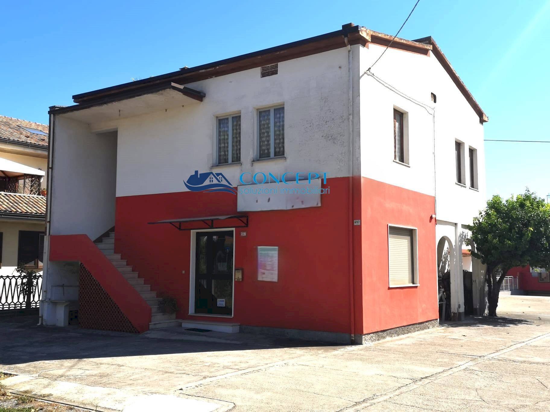 Independent house via Roma, Martinsicuro - photo 1