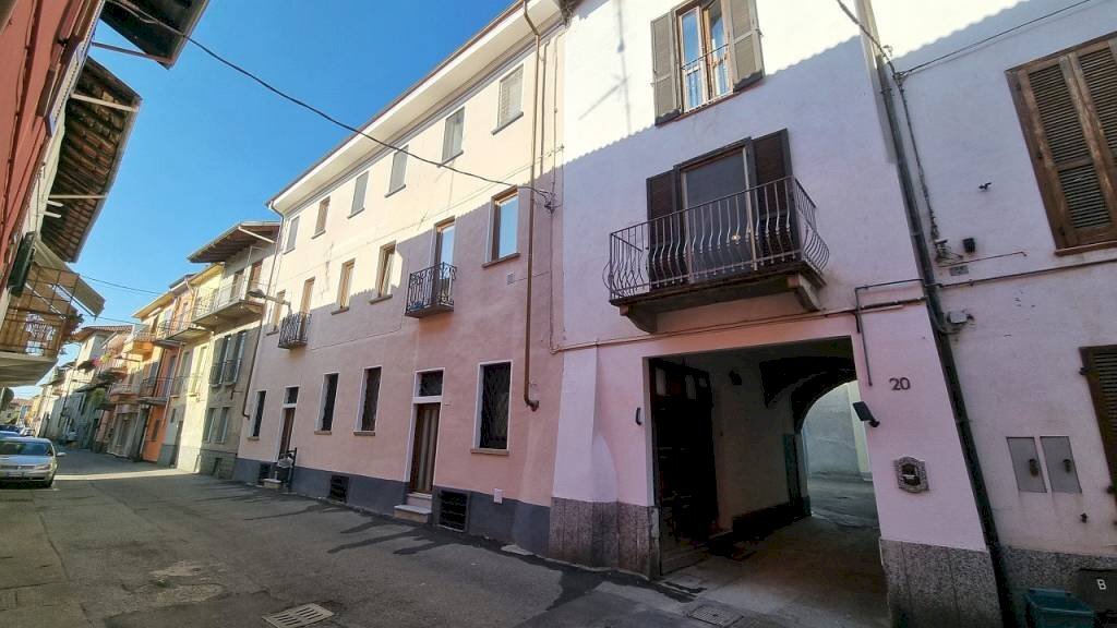 #canovaonline - Trilocale via Pietro Micca, 20a, Gattinara - foto 2