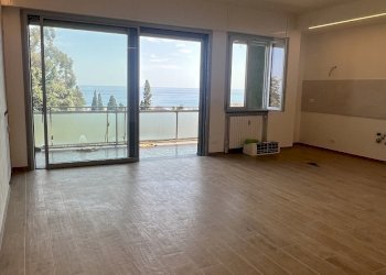 IMG_5276.JPG - Appartamento Via della Pineta, Finale Ligure - foto 8