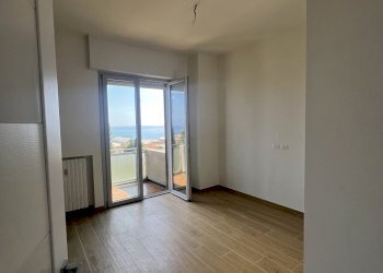 IMG_5249.JPG - Appartamento Via della Pineta, Finale Ligure - foto 11