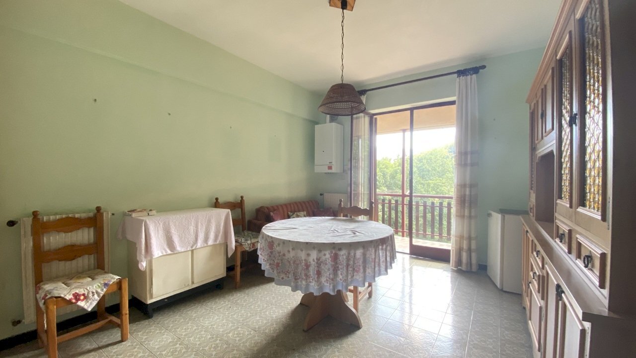 IMG_E1630.JPG - Quadrilocale Via Vara Superiore 27, Urbe - foto 3