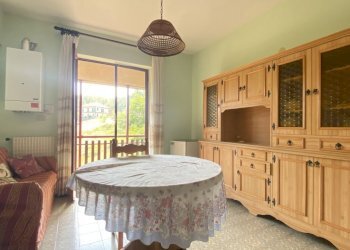 IMG_E1645.JPG - Quadrilocale Via Vara Superiore 27, Urbe - foto 4