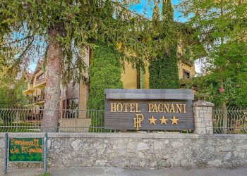 Hotel - Accommodation facility Viale Colli dell'Oro, Pescasseroli - photo 1