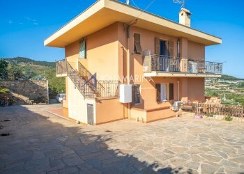 Villa Unifamiliare Sanremo - foto 1