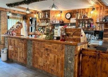 Interno non residenziale - Ristorante viale della Vittoria, Bardonecchia - foto 7