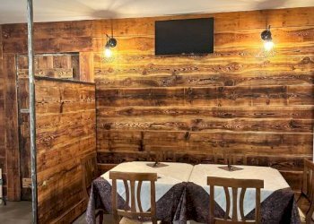 Salone - Ristorante viale della Vittoria, Bardonecchia - foto 11