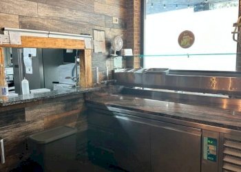 Interno non residenziale - Ristorante viale della Vittoria, Bardonecchia - foto 29
