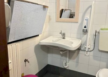 Bagno - Ristorante viale della Vittoria, Bardonecchia - foto 31