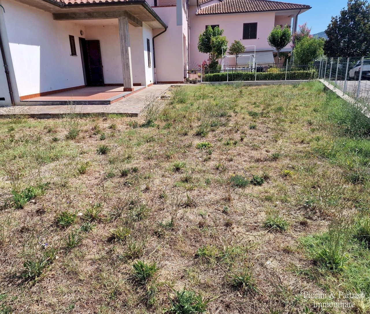 02.jpg - Villa a Schiera Via Cesare Pavese  11, Città della Pieve - foto 2