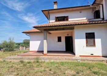 03.jpg - Villa a Schiera Via Cesare Pavese  11, Città della Pieve - foto 3