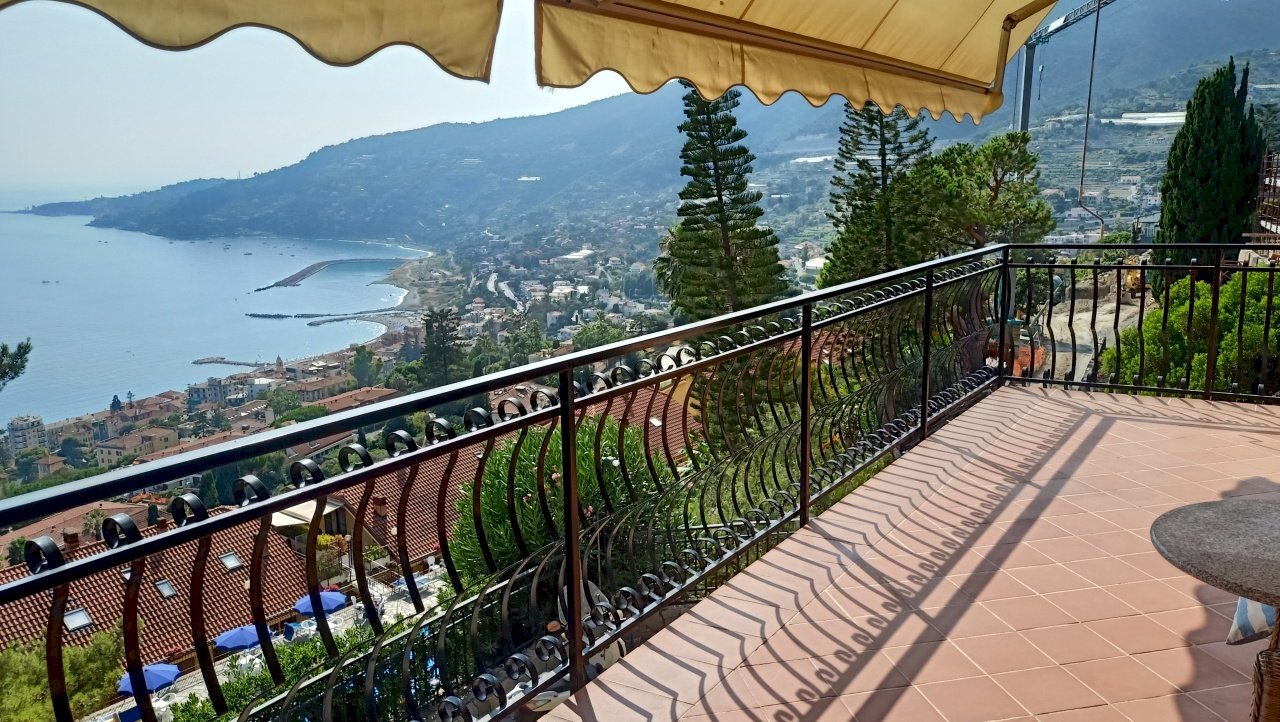 IMG20240808170013.jpg - Villa Ospedaletti - photo 2