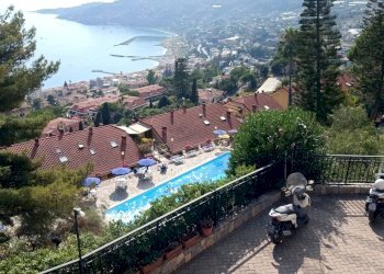 IMG20240808170024.jpg - Villa Ospedaletti - foto 1