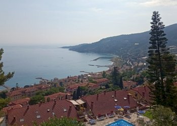 IMG20240808165933.jpg - Villa Ospedaletti - foto 3