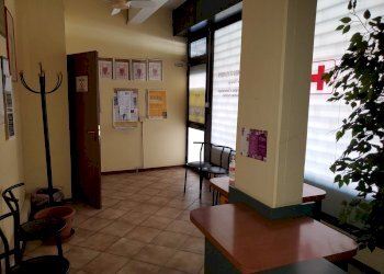 Shop Via Carlo Alberto Dalla Chiesa, Modena - photo 2