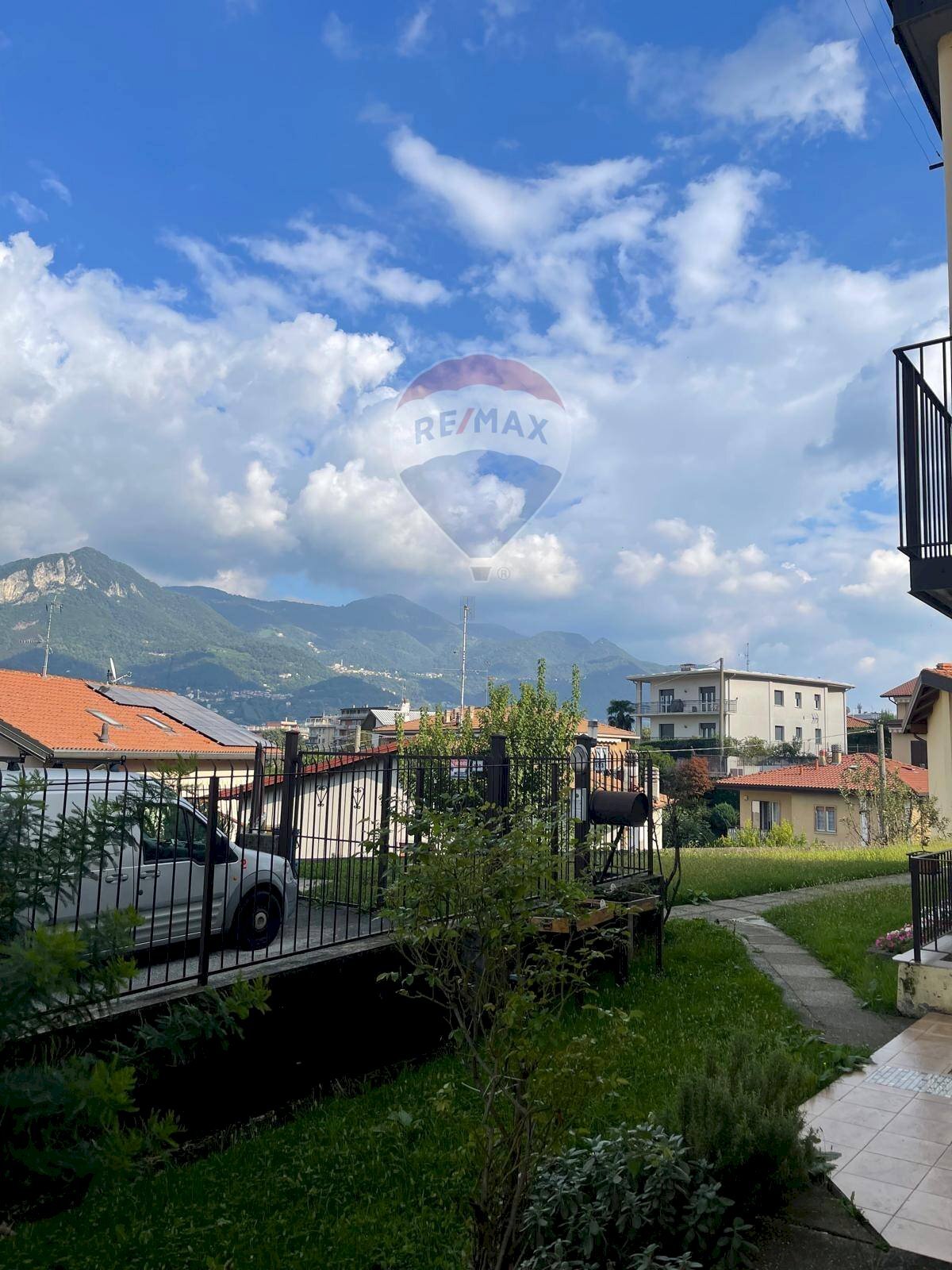 Four-room apartment Garlate - photo 1