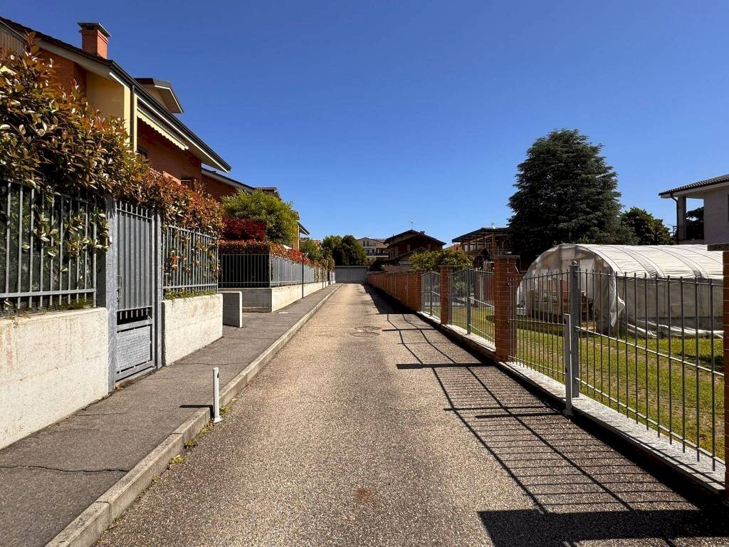 Zona - Box via Ferdinando Scamuzzi, 29, Santena - foto 2