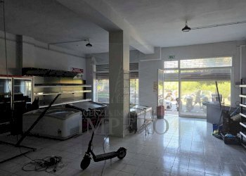 interno - Locale Commerciale Lungo Roya Rossi 9, Ventimiglia - foto 1