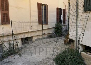 terrazzo - Locale Commerciale Lungo Roya Rossi 9, Ventimiglia - foto 4