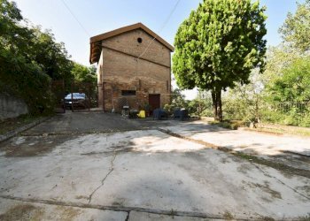 Zona - Rustico via Rocca d'Arazzo, Montegrosso d'Asti - foto 5