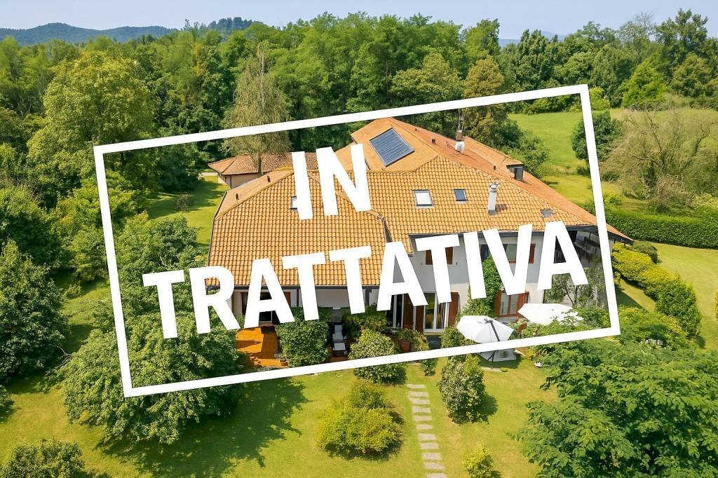 Facciata - Rustico via Ronco, 7b, Daverio - foto 1