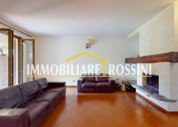 soggiorno - Rustico via Ronco, 7b, Daverio - foto 17