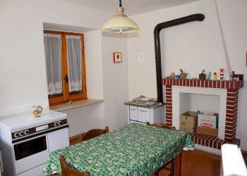 81417.jpg - Terratetto - Terracielo Piazza Montefeltro 1, Pennabilli - foto 23