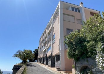 image00003.jpeg - Appartamento Strada Statale 1 Via Aurelia, Cervo - foto 2