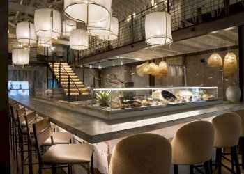 fishing-lab-pietrasanta-fish-degustazione-crudo.jp - Ristorante Pietrasanta - foto 1