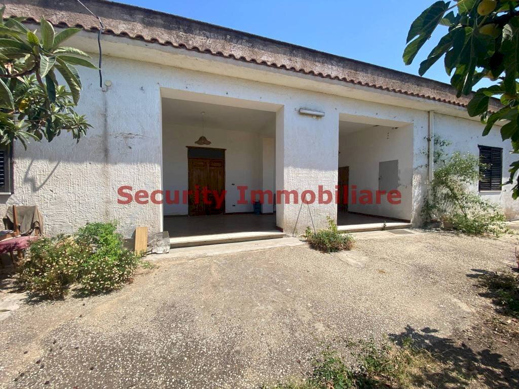 Facciata - Appartamento contrada Scunchipani Oleastro d'Inveges, Sciacca - foto 1