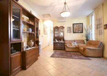 18.jpg - Villa a Schiera Via Cisa Traversa III, Sarzana - foto 20