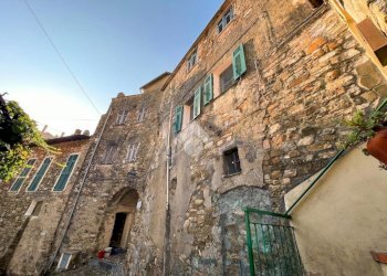 Three-room apartment Via della Chiesa, Cipressa - photo 9