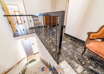 Independent house Bra - photo 17