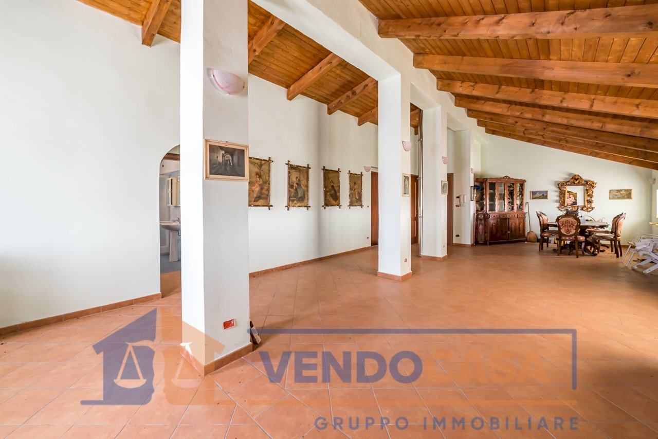 Four-room apartment Polonghera - photo 2