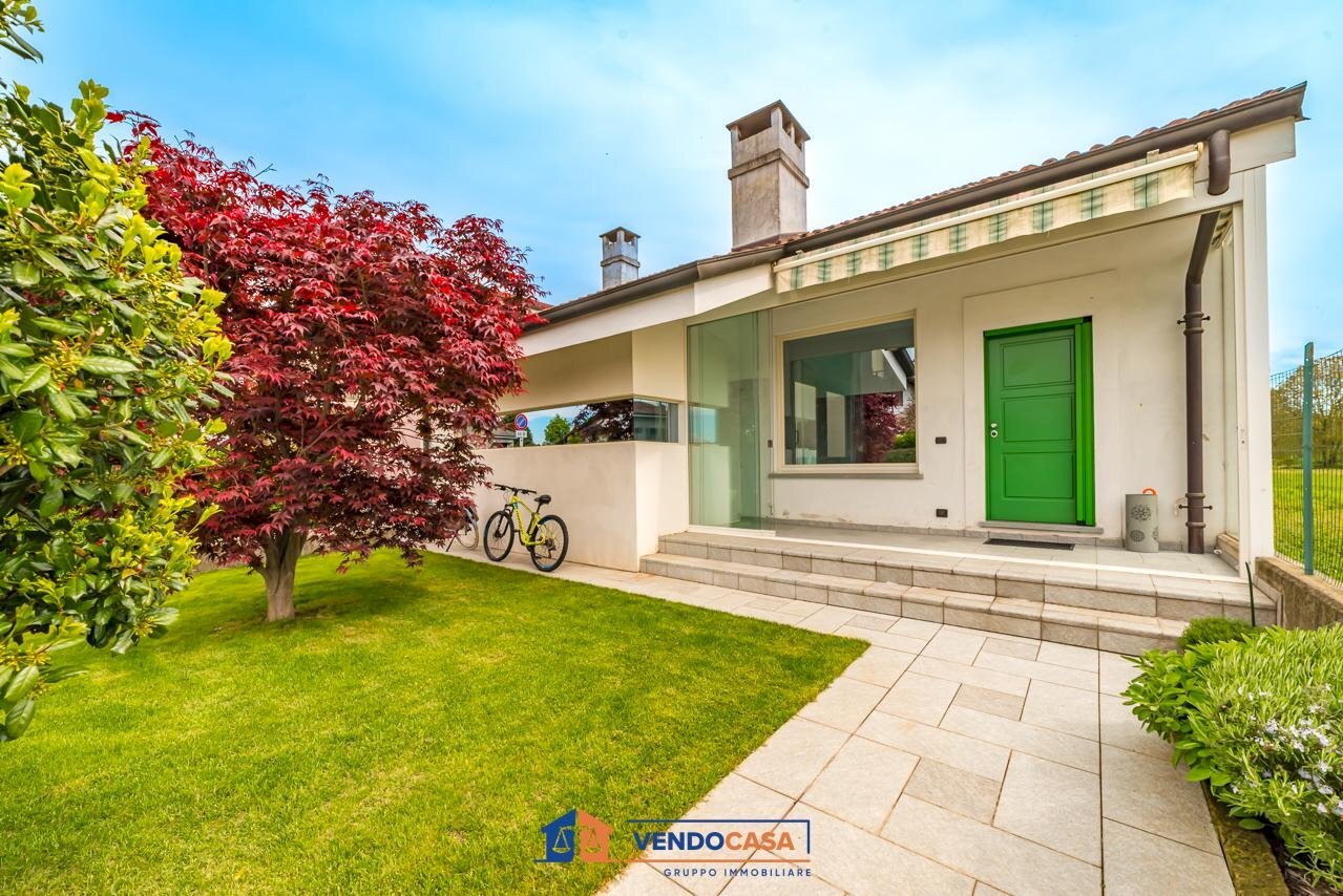 Independent house Polonghera - photo 1