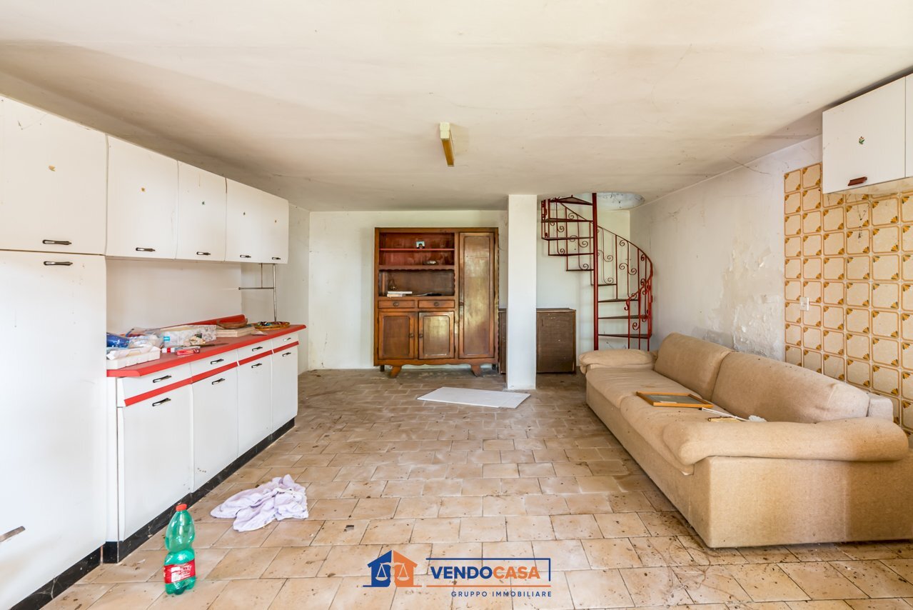 Independent house Villafranca Piemonte - photo 2