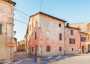 Stabile - Palazzo Villanova Mondovì - foto 2