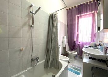 Three-room apartment Alba - photo 12