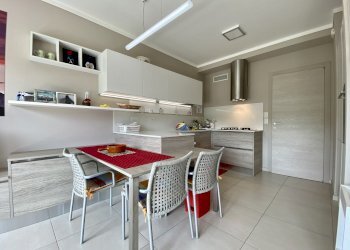 Trilocale Diano d'Alba - foto 13