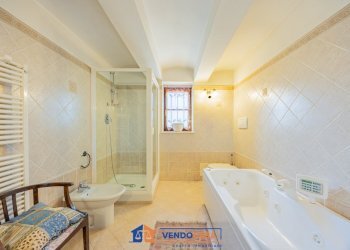 Independent house Bene Vagienna - photo 16