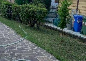 Giardino - Villa via Palmiro Togliatti, Concordia sulla Secchia - foto 5