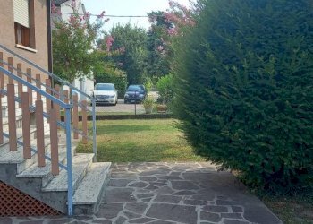Giardino - Villa via Palmiro Togliatti, Concordia sulla Secchia - photo 2